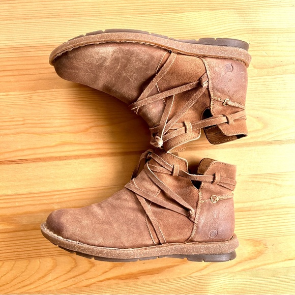 Born Brown Tarkiln Leather Ankle Booties - Picture 9 of 10